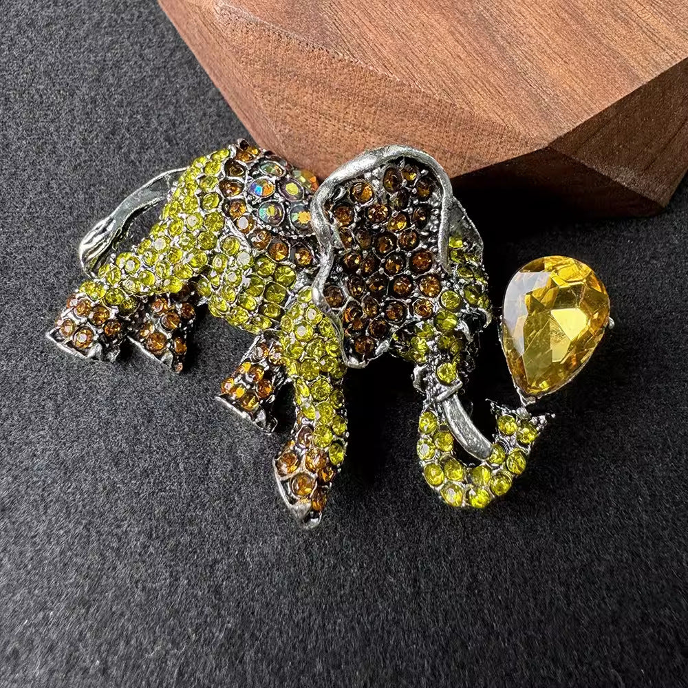 Alloy Rhinestone Elephant Pin for Accessories