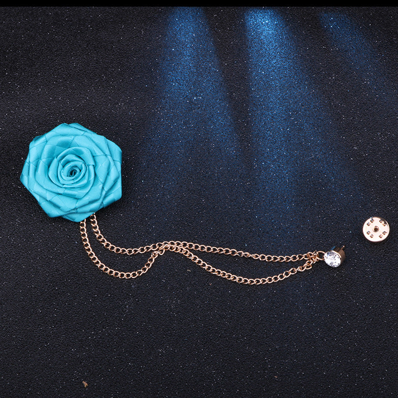 Vintage style rhinestone floral brooch on model