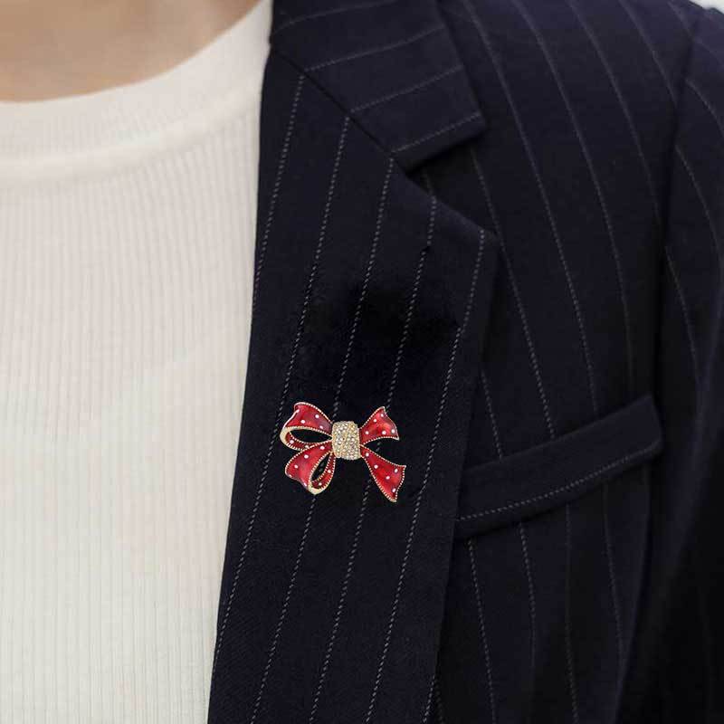 Fashionable Bow Pin Brooch Image 5