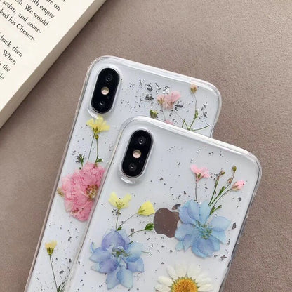 Stylish Daisy Floral iPhone Case for iPhone 15 Pro, 14, 13, 12 - TPU Soft Slim Fit Protective Cover