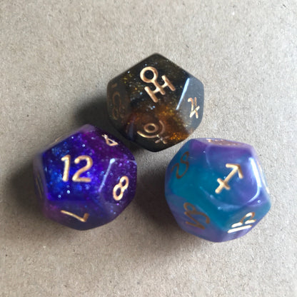 12-face dice