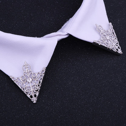 Gold triangle crown brooch