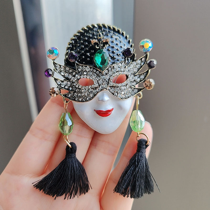 jewelry brooch shows intricate detailing