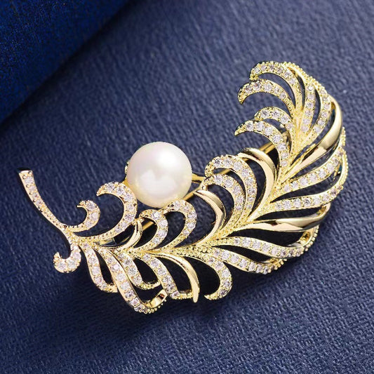 Detailed view of Fashionable Brooch Design