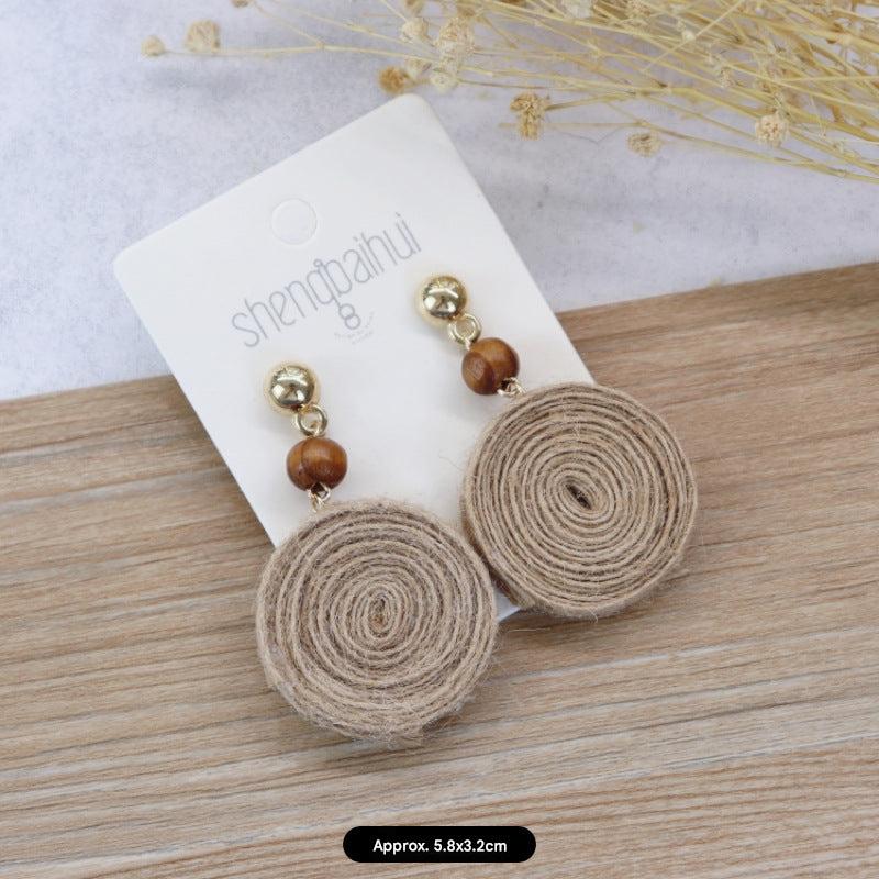 Fashionable Handmade Earrings Image 8