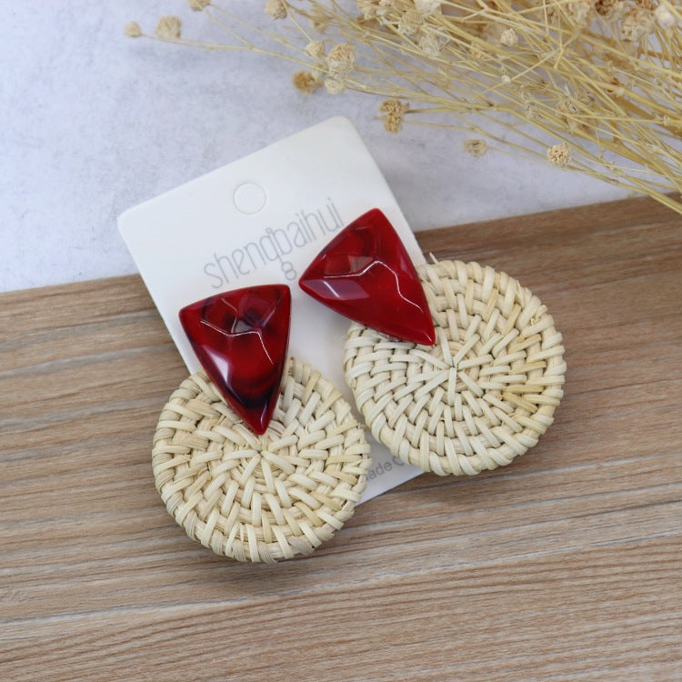 Stylish Women's Earrings Image 4
