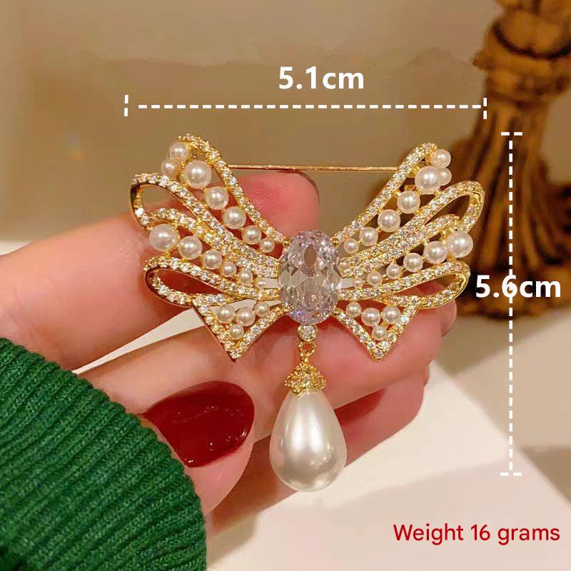 Vintage pearl bow brooch image 1