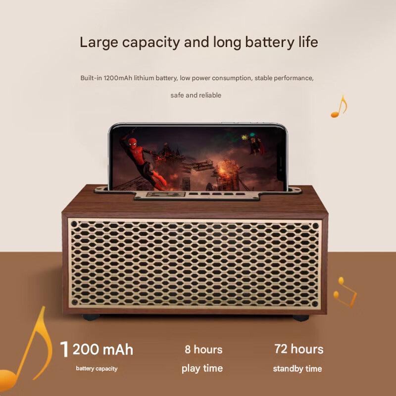 Elegant wooden speaker design