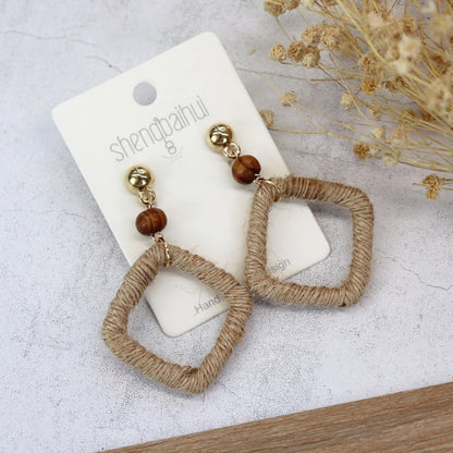 Elegant Rattan Drop Earrings Image 10