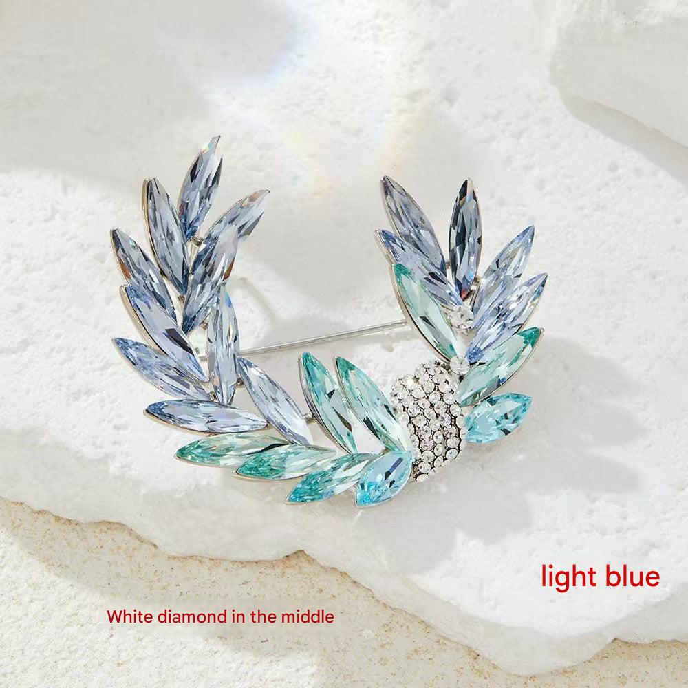 Beautiful pin accessory for special occasions