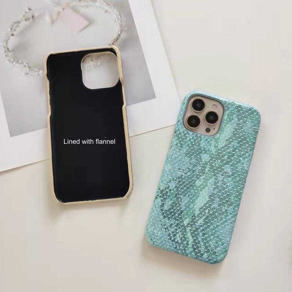 Luxurious Snakeskin iPhone Case Compatible with iPhone 15 - Stylish and Durable PC & Leather Cover