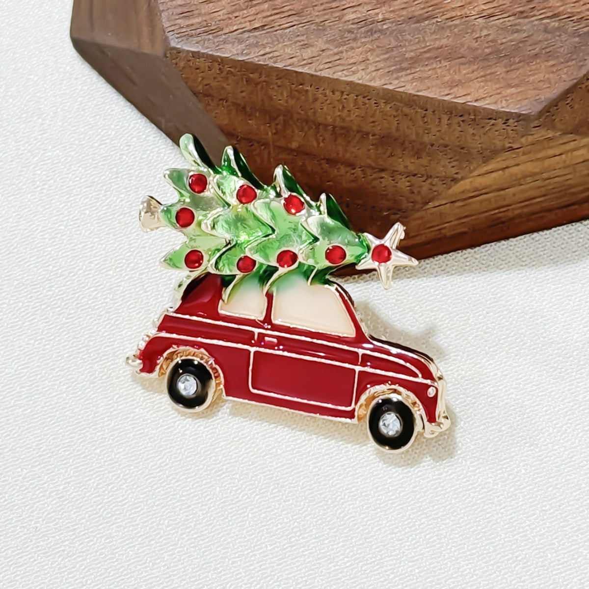 Christmas tree car brooch image 7