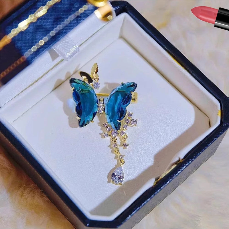 Colorful women's fashion brooch in green and blue