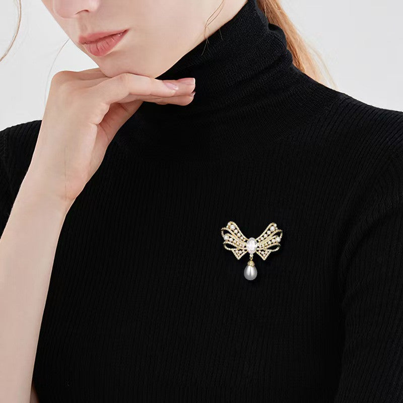 Elegant brooch for jackets image 3