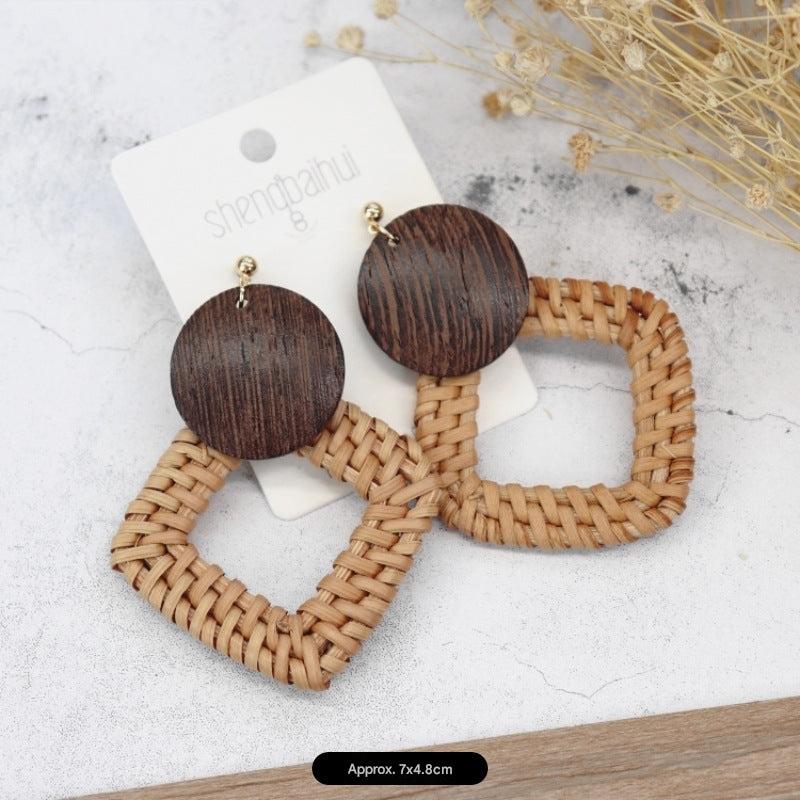 Elegant Rattan Drop Earrings Image 10