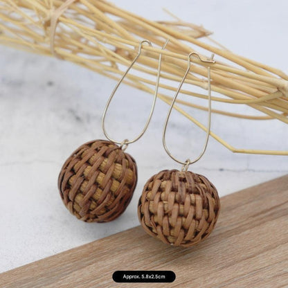 Versatile Beach Earrings Image 7