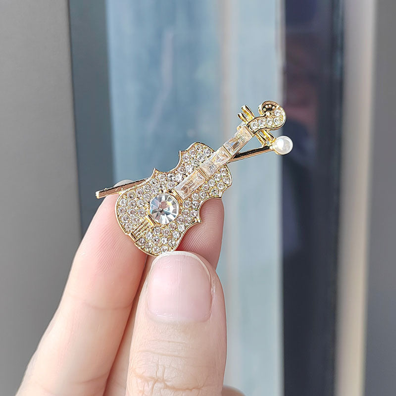 Stylish Music Note Pin Close Up