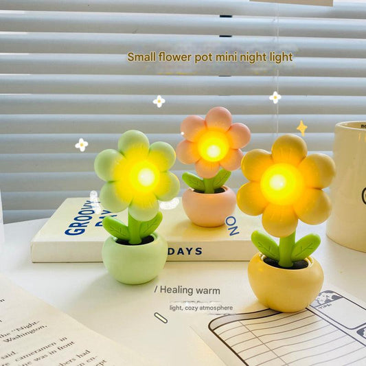 Mini flower night light with button switch