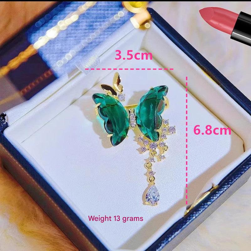 Fashionable gift-worthy butterfly brooch