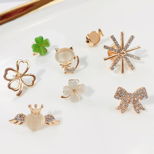 Elegant Clover Cat Eye Brooch Pin 1