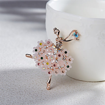 Fashionable jewelry brooch image 5